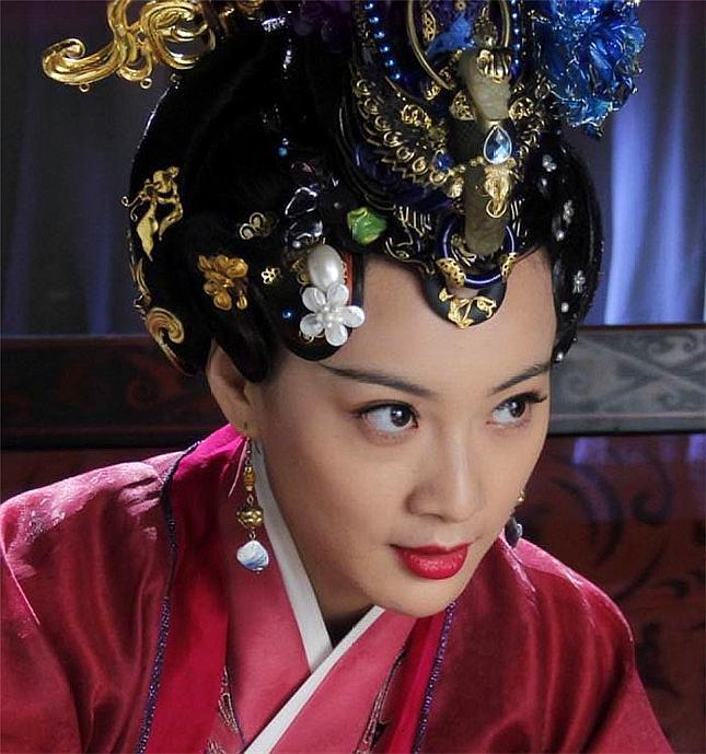 敏月是谁的女儿 敏月是谁的女儿