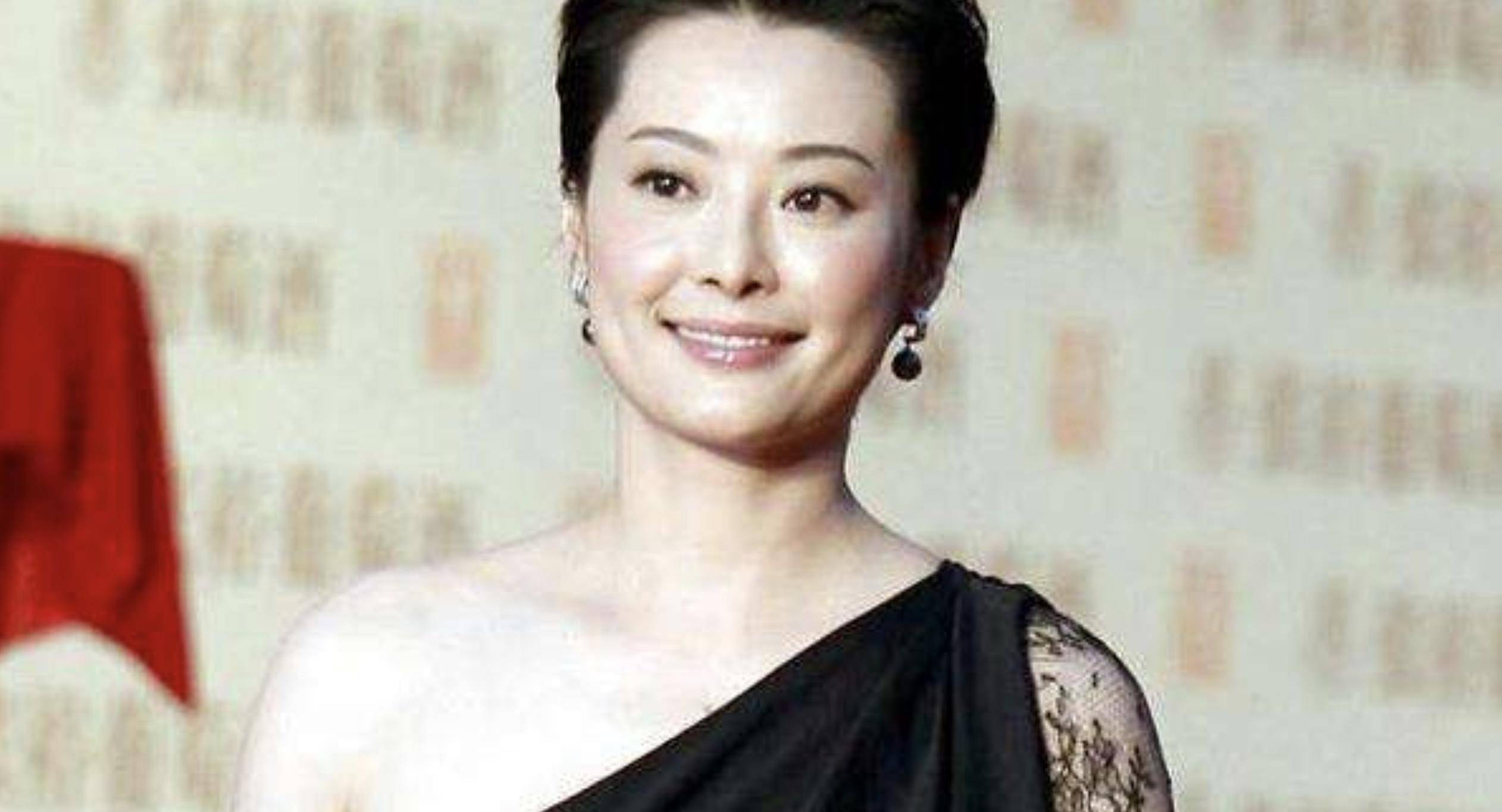 袁立徐威