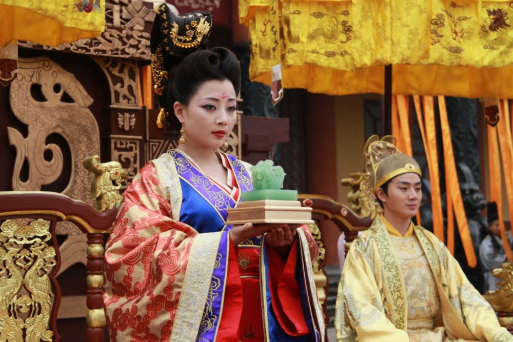 对于武则天秘史钟欣桐的信息
