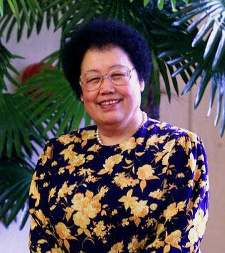 中国女首富陈丽华