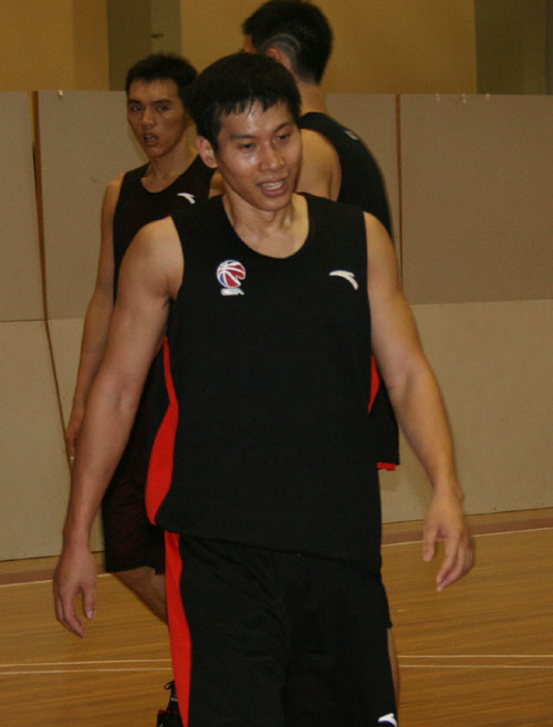 颜行书cba