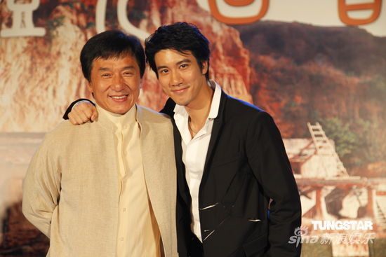 王力宏李云迪金蛇狂舞