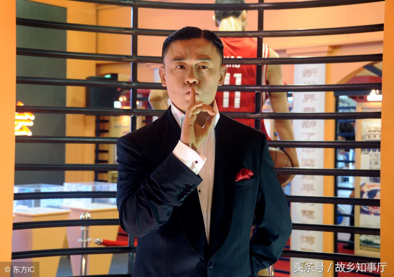 周立波开撕鄢军