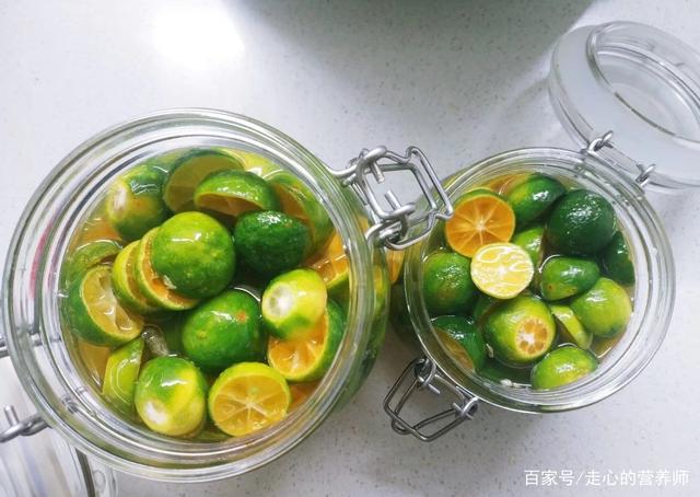 酸酸甜甜便是我歌词