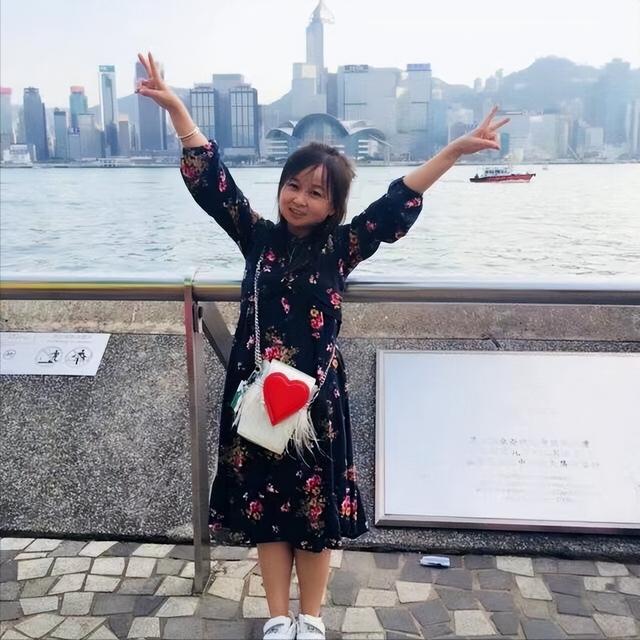 袖珍人朱洁