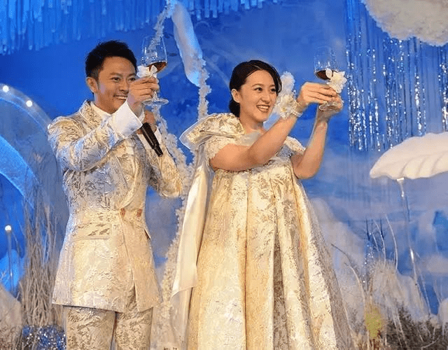 印小天妻子赵颖燕真实身份