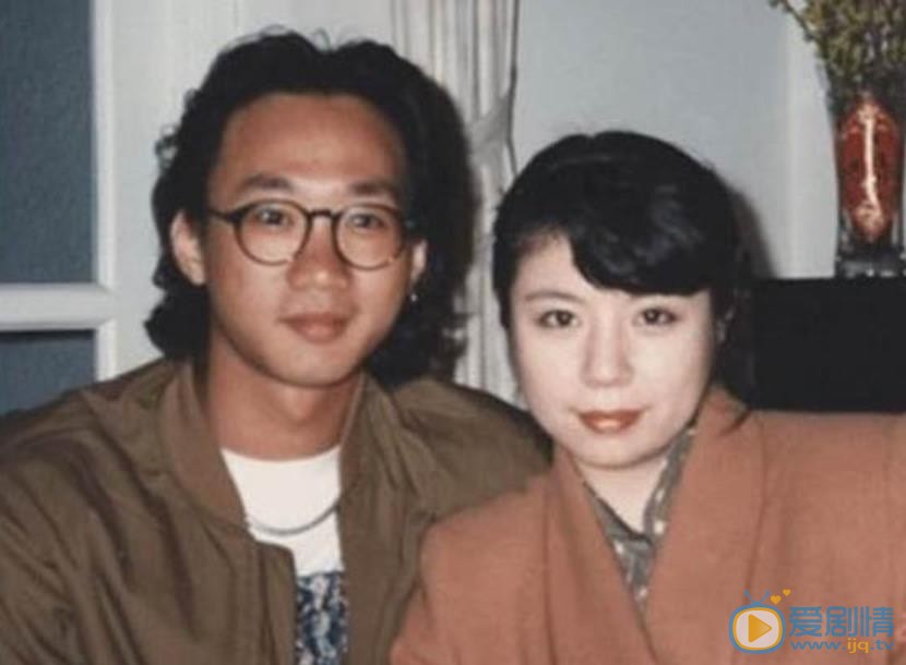 黄家强的老婆是谁