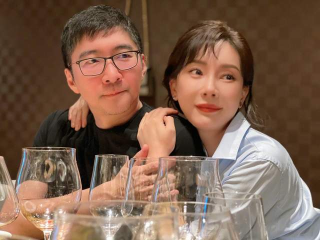 陈数第一任老公的简介 陈数第一任老公的简介