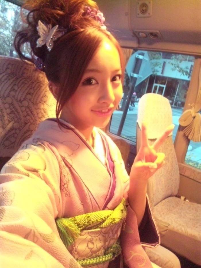 板野友美怀孕