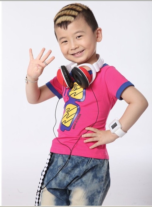 武东博怙恃