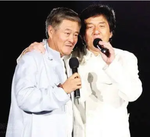臧天朔冒犯成龙