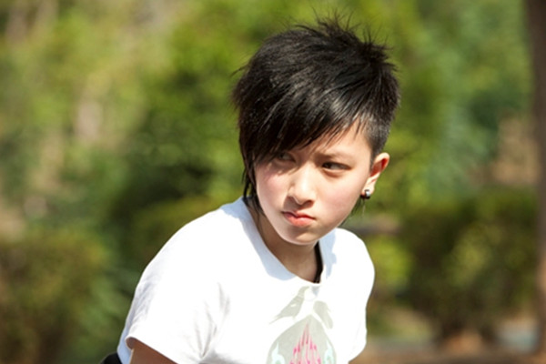 郑靓歆是男是女