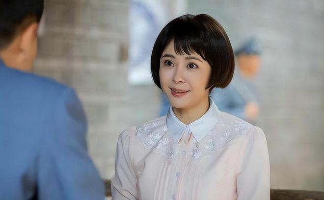连奕名杨若兮 连奕名杨若兮
