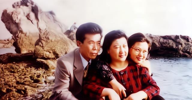 何庆魁老婆张艳茹简介 何庆魁老婆张艳茹简介
