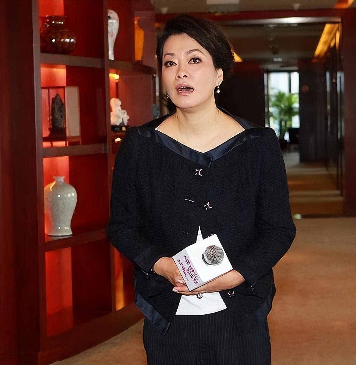 毛阿敏老公去世