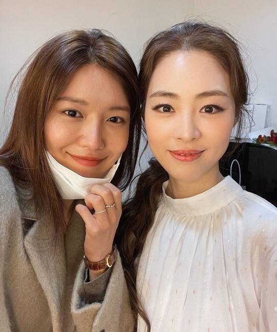 申世京和李妍熙 申世京和李妍熙