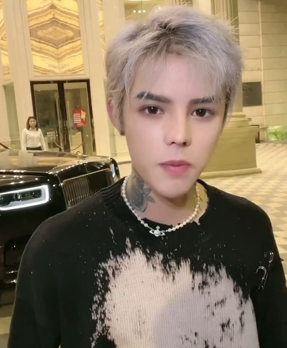 殷世航怎么火起来的 殷世航怎么火起来的