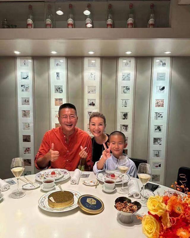 高曙光现任老婆