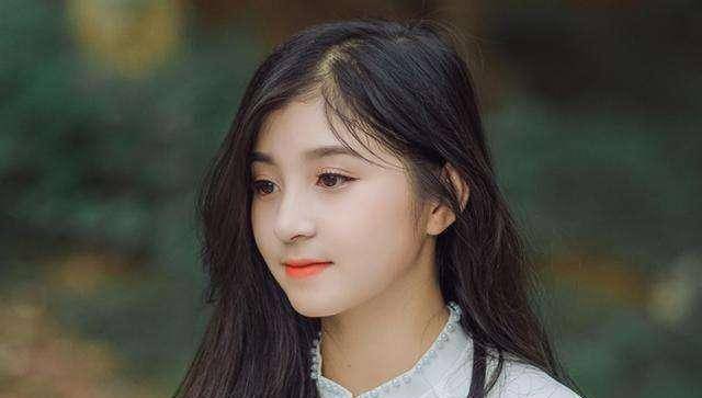 95后女生购物太多被怀疑收破烂