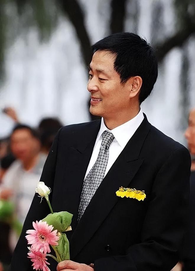濮存昕的妻子
