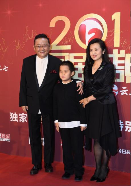 第三任妻子苏薇有孩子吗