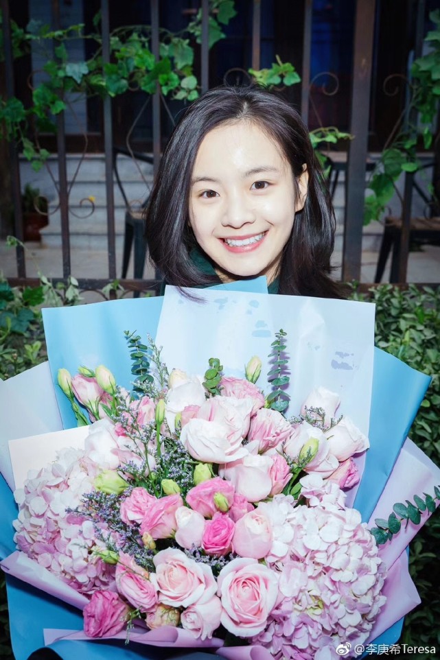李庚希为什么不上大学