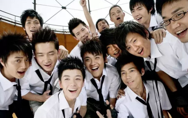 包含2007快乐男声排名的词条