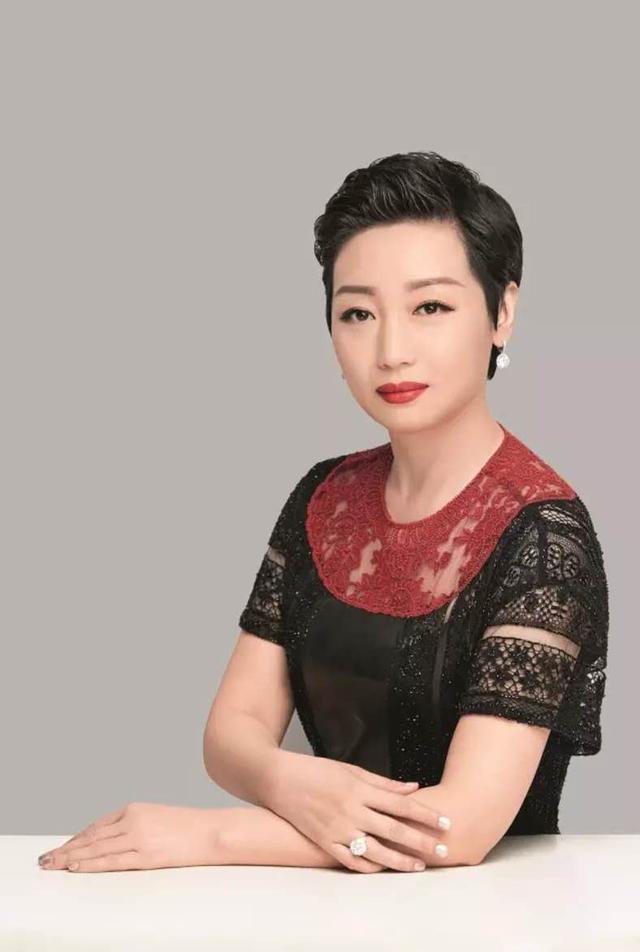 黄光裕的妻子