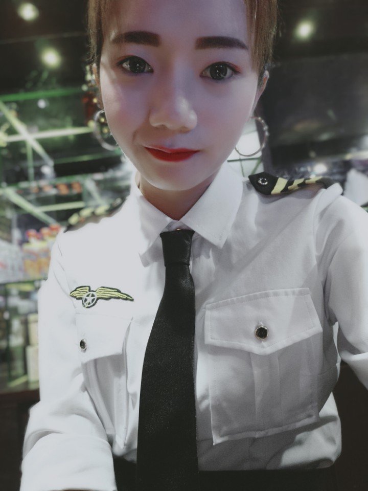 瞳瑶