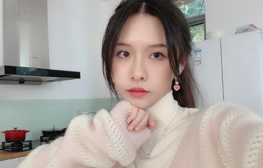 斗鱼静宝宝的复杂引见