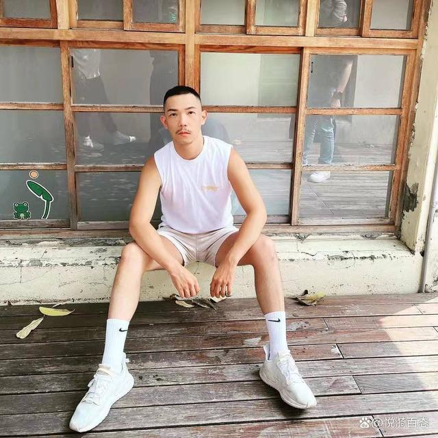 邱彦臣