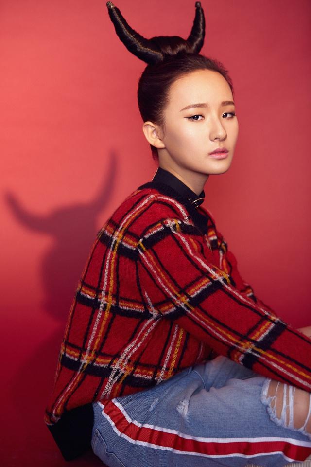 张钰琪材料