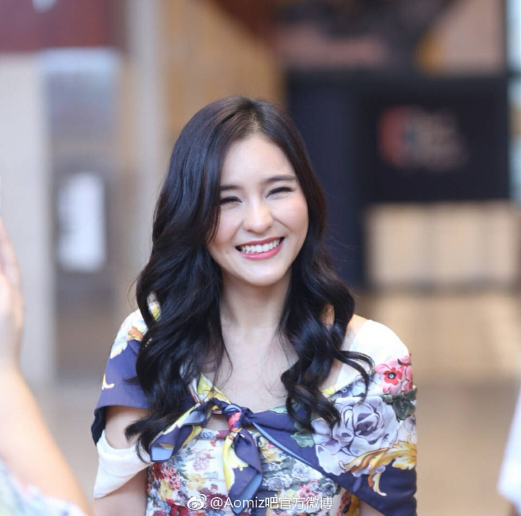 泰国女星aom