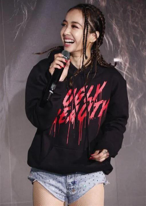 舞娘mv