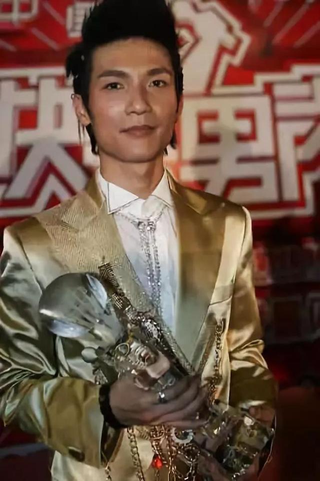 陈楚生为什么解约