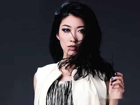 包括曲婉婷为贪污3.5亿入狱母亲喊冤的词条