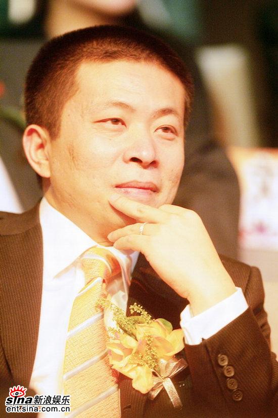 曹国伟老婆