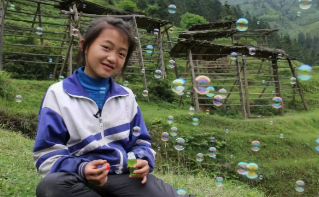 变形计爱在小凉山 变形计爱在小凉山