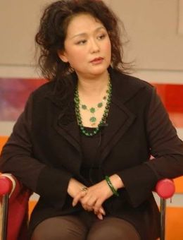 演员廖学秋