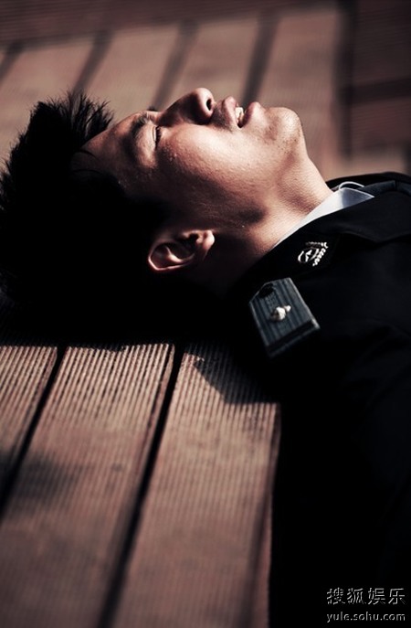 鹰巢之预备警官演员表