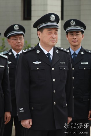 鹰巢之预备警官演员表 鹰巢之预备警官演员表
