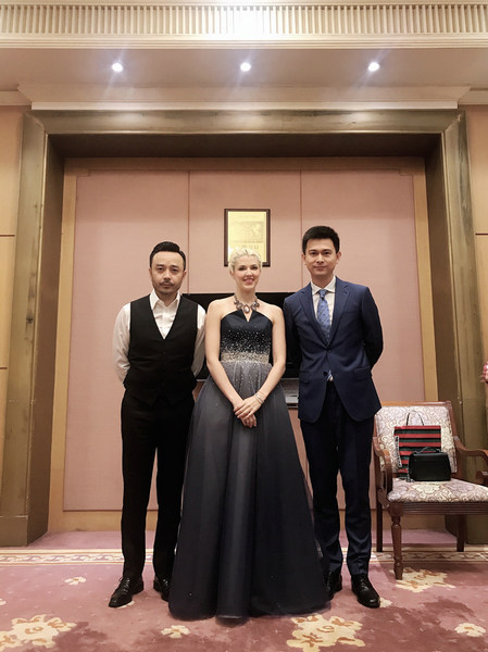 魏哲浩妻子
