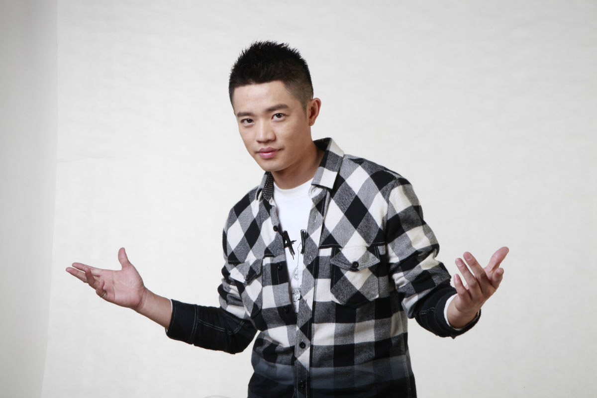 曾毅成婚照