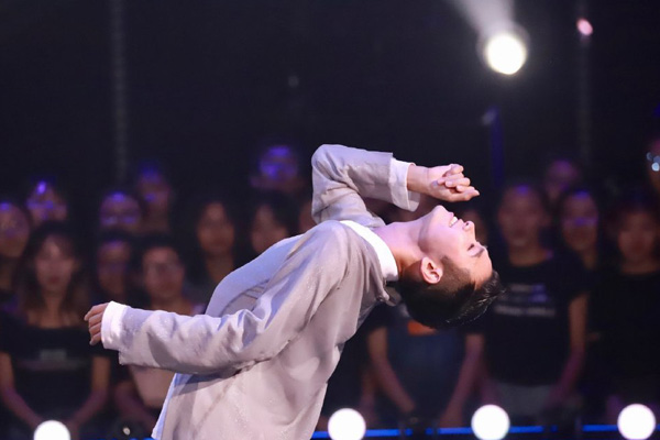 胡沈员引见