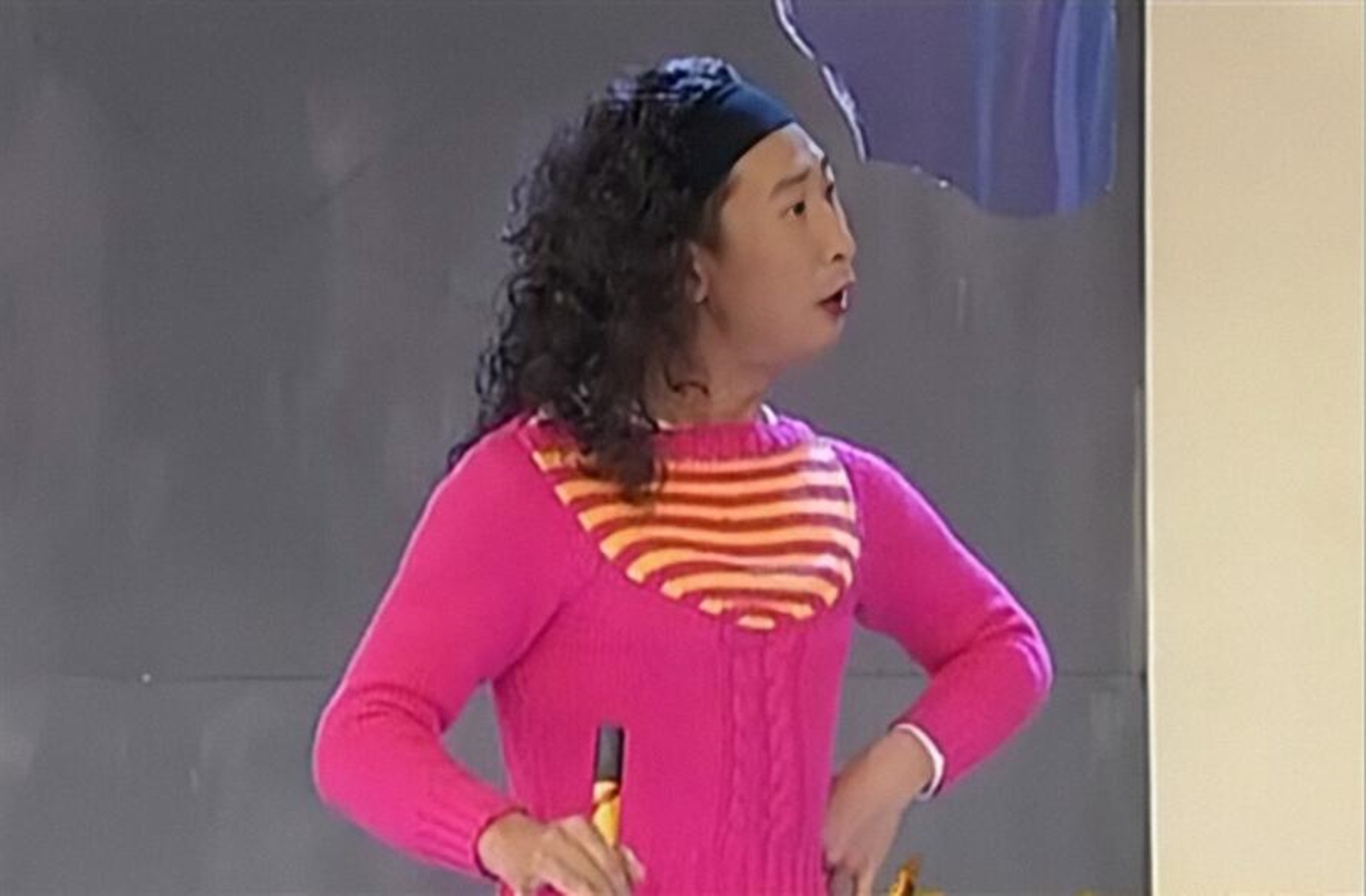 金靖闫佩伦春晚小品本性出演 金靖闫佩伦春晚小品本性出演