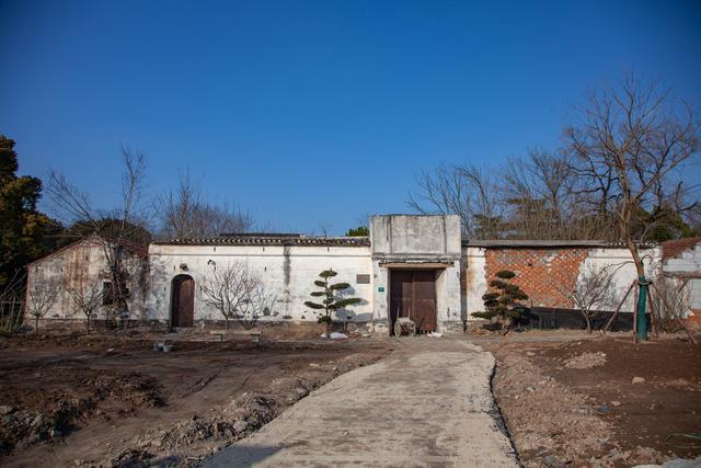 陈龙章龄