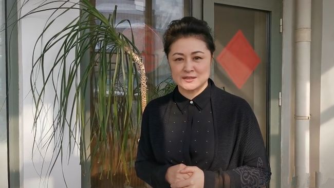 于月仙和赵本山妻子什么干系