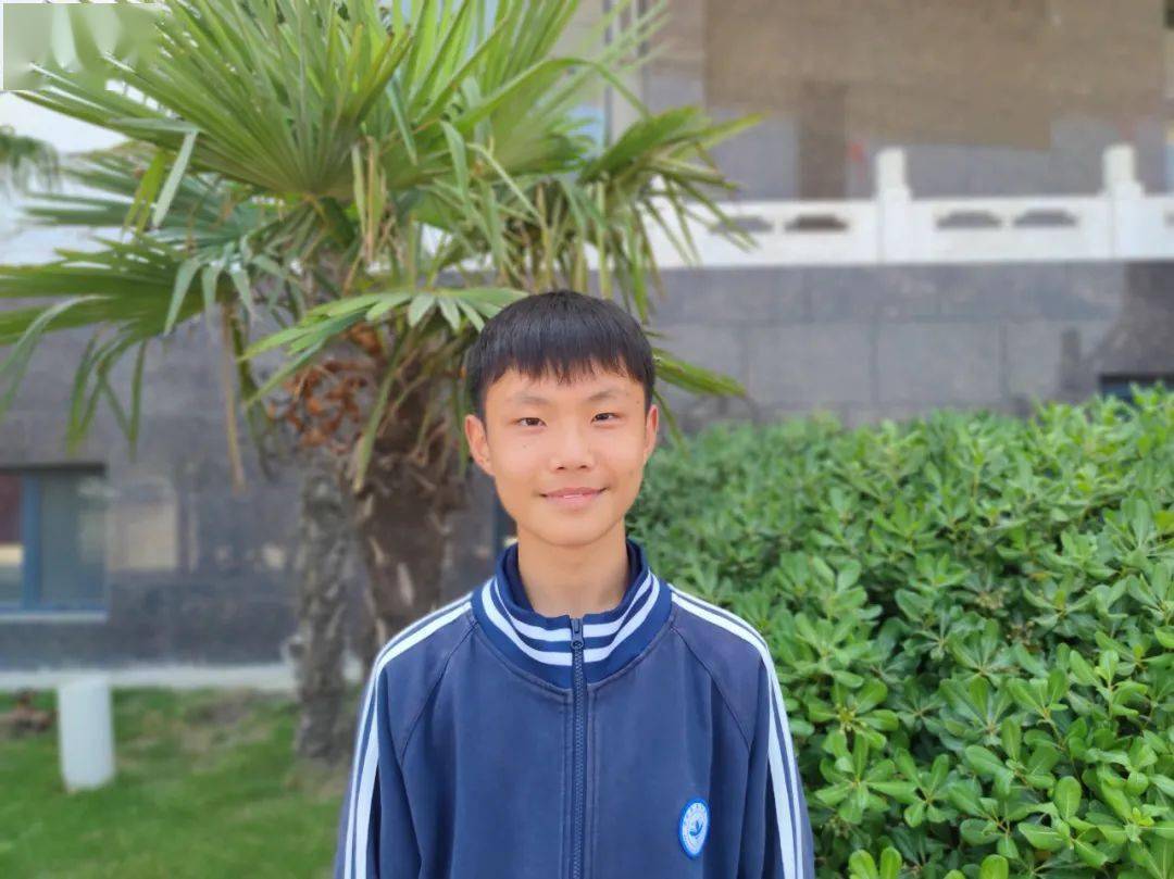 张凯张同学 张凯张同学