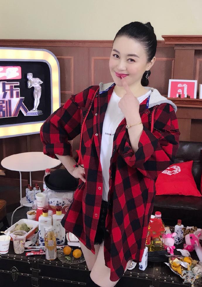关婷娜老公
