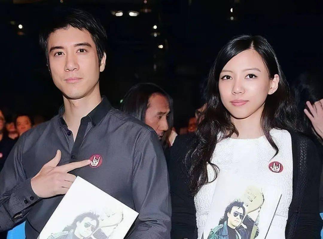 李靓蕾微博原文